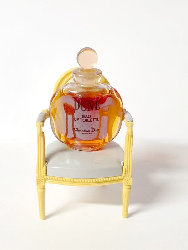 Miniature de parfum Dune mini fauteuil de Dior