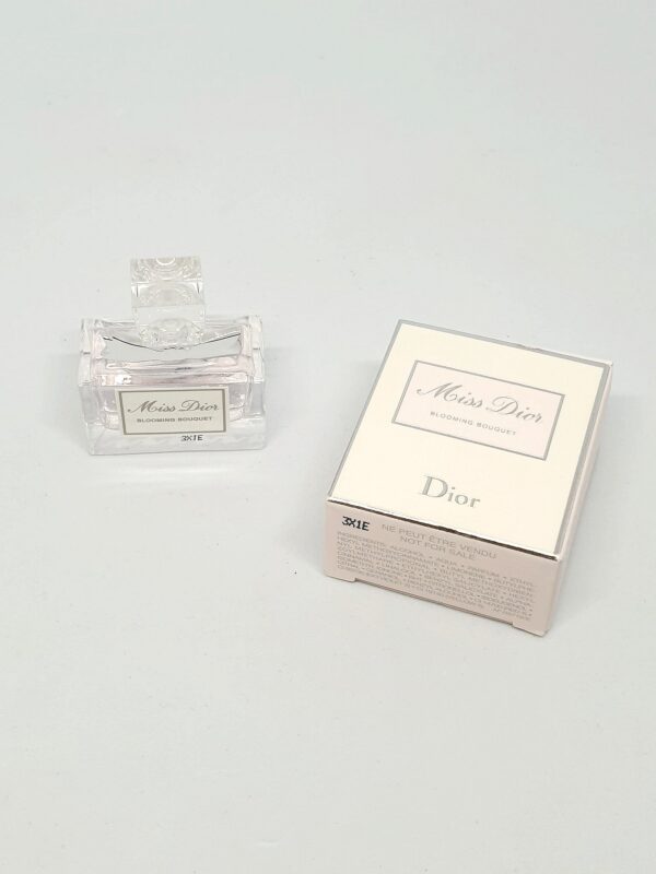 Miniature de parfum Miss Dior Blooming Bouquet Dior