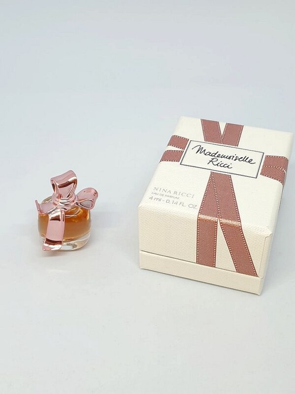 Miniature de parfum Mademoiselle Ricci de Nina Ricci