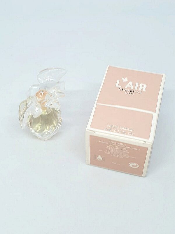Miniature de parfum L'Air de Nina Ricci