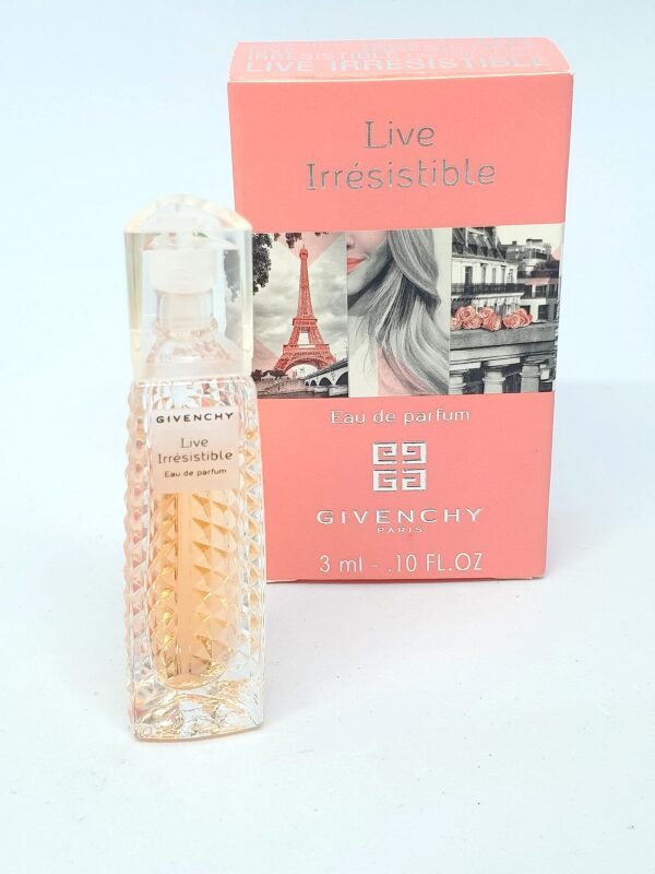Miniature de parfum Live irrésistible de Givenchy