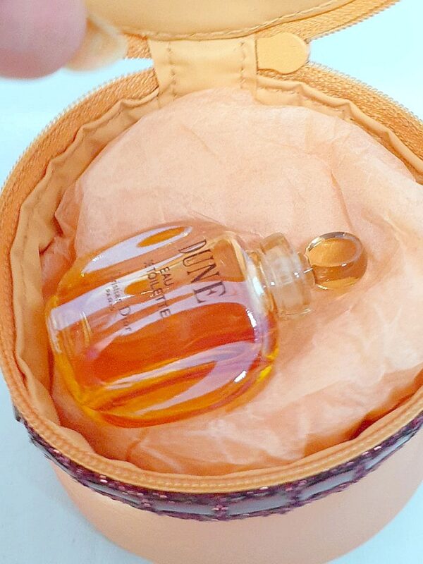 Miniature de parfum Dune Dior trousse tambourin