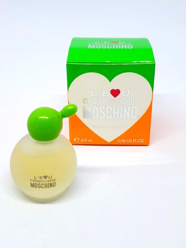 Miniature de parfum L'Eau cheap and chic Moschino