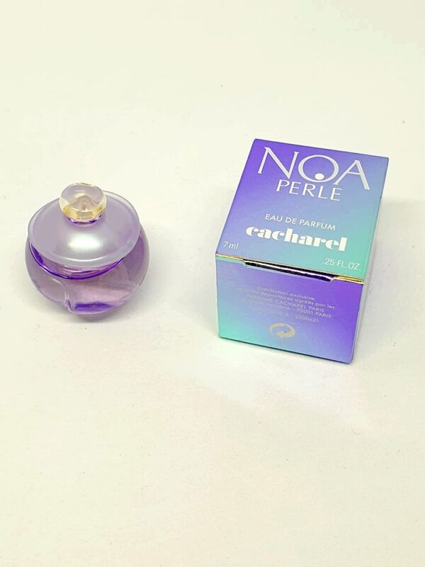 Miniature de parfum Noa perle Cacharel