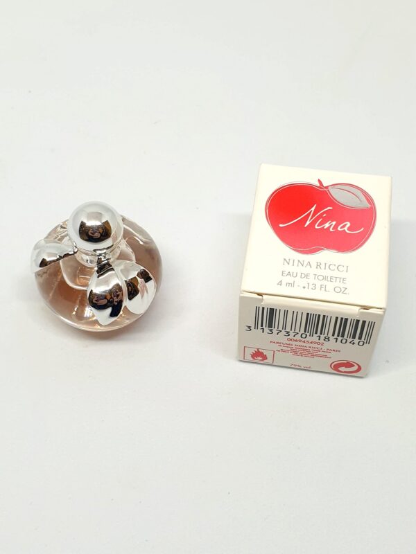 Miniature de parfum Nina de Nina Ricci