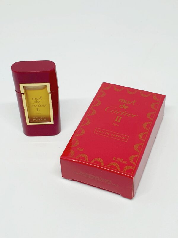 Miniature de parfum Must II de Cartier