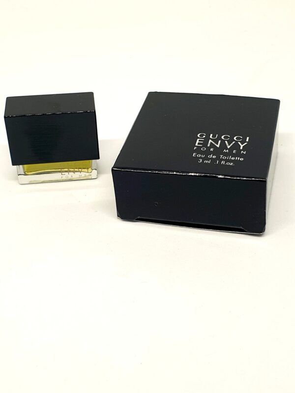 Miniature de parfum Envy de Gucci