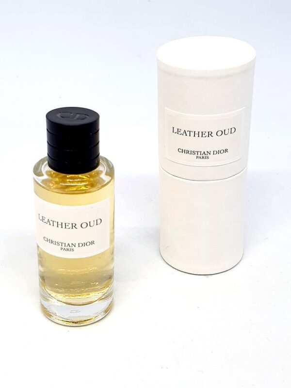 Miniature de parfum Leather Oud Dior