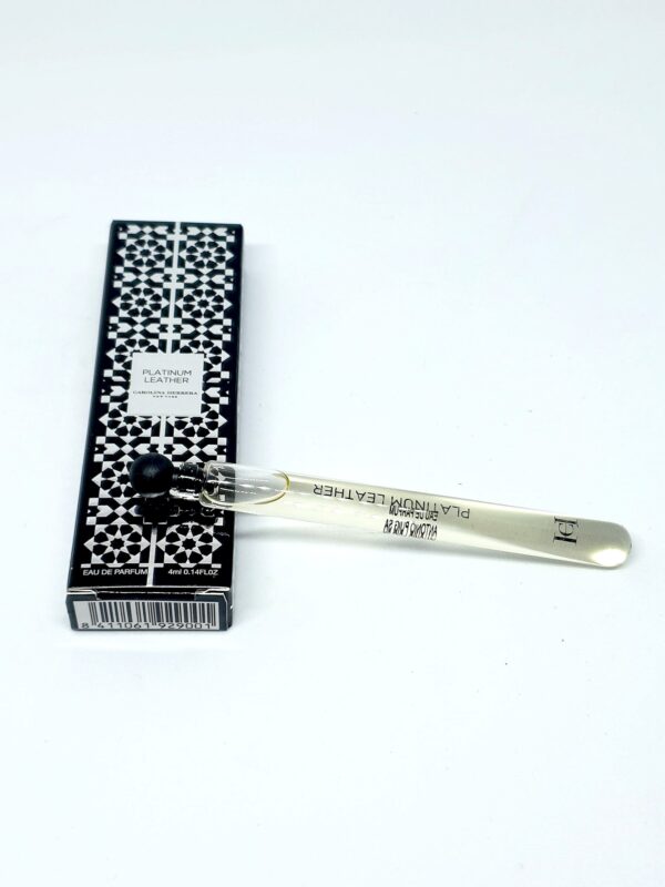 Miniature de parfum Platinium Leather Carolina Herrera