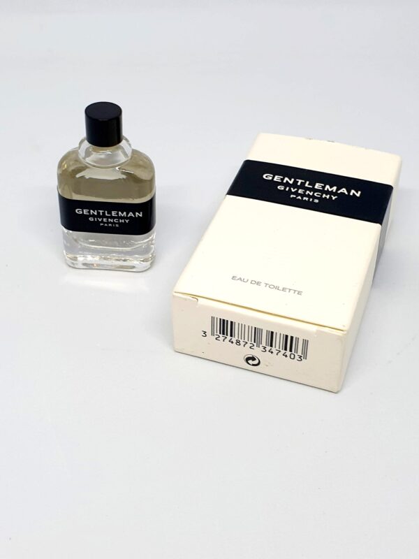 Miniature de parfum Gentleman de Givenchy