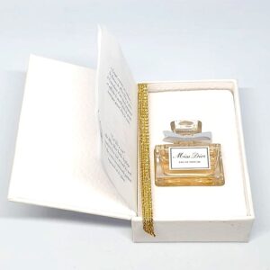 Miniature de parfum Miss Dior Christian Dior