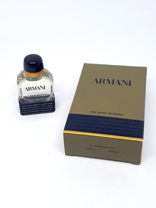 Miniature de parfum Pour homme Armani