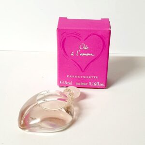 Miniature de parfum Ode à l'Amour Yves Rocher