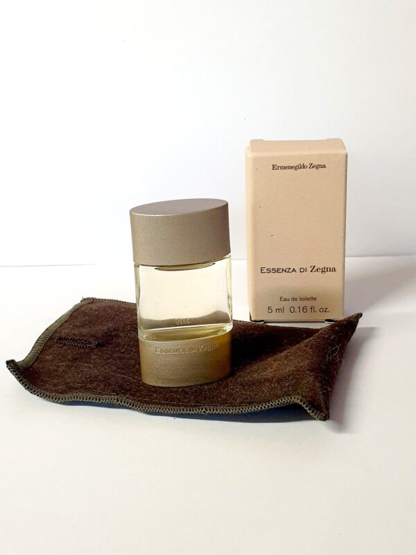 Miniature de parfum Essenza di Zegna de Ermenegildo Zegna