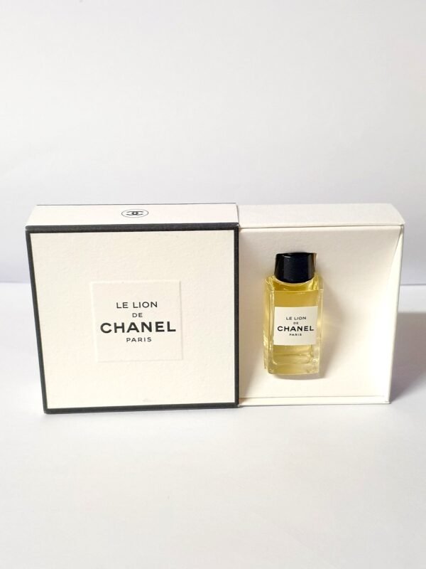 Miniature de parfum Le Lion les exclusifs de Chanel