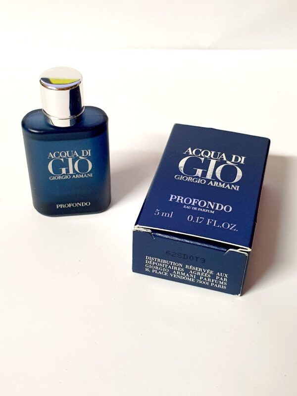 Miniature de parfum Acqua di Gio Profondo Giorgio Armani