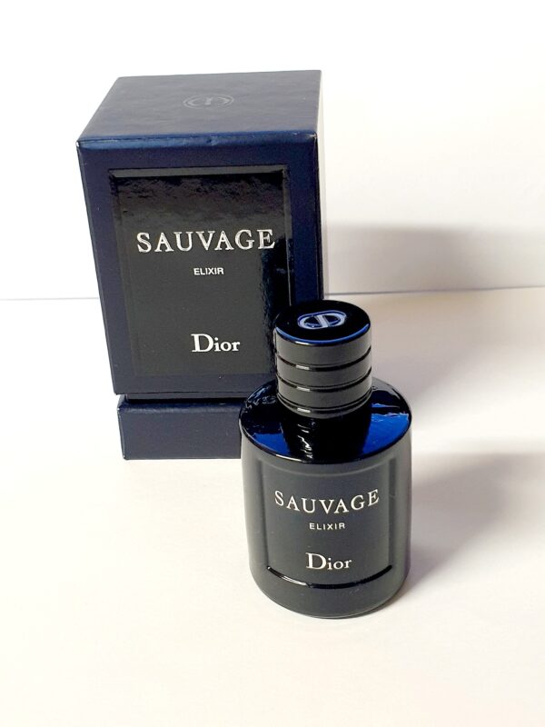 Miniature de parfum Elixir Sauvage de Dior