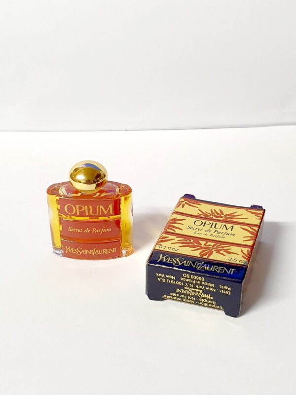 Miniature Secret de parfum Opium de Yves Saint Laurent