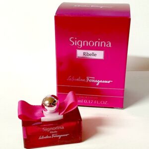 Miniature de parfum Signorina Ribelle de Salvatore Ferragamo