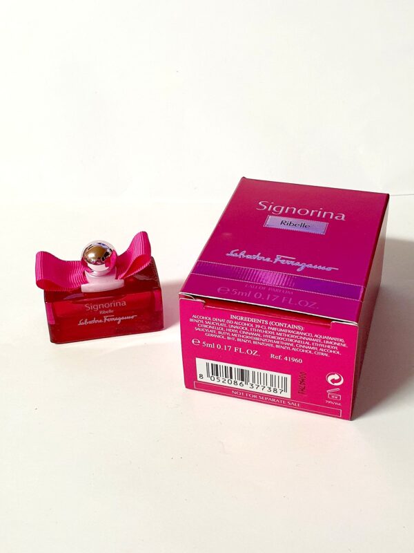 Miniature de parfum Signorina Ribelle de Salvatore Ferragamo