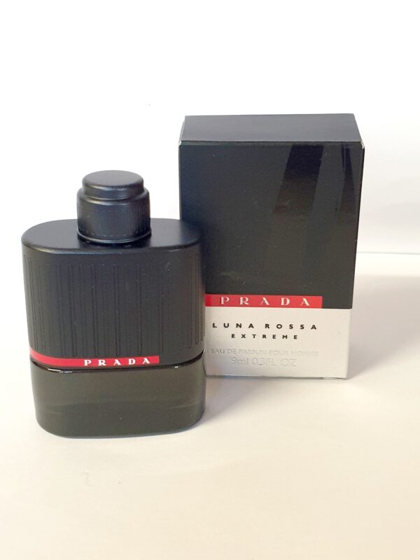 Miniature de parfum Luna rossa Extrême Prada 9 ml