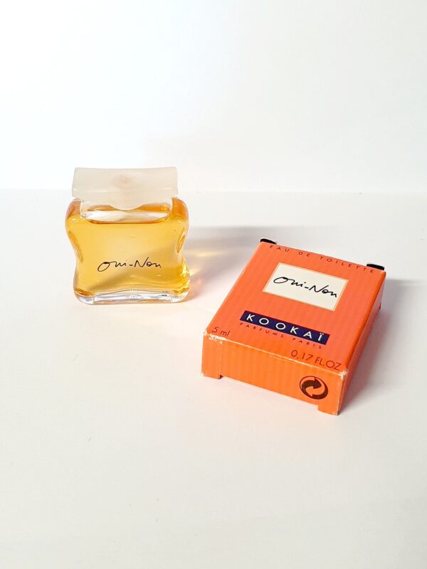 Miniature de parfum Oui-Non de Kookaï