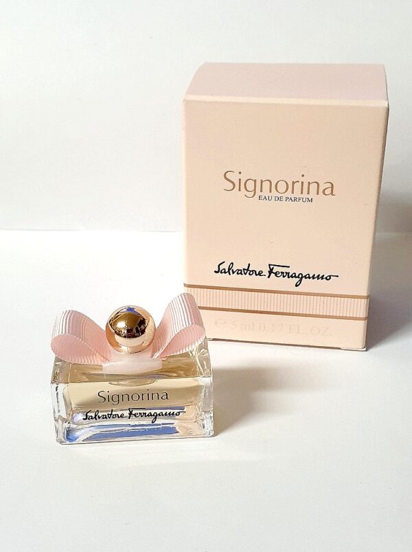 Miniature de parfum Signorina De Salvatore Ferragamo