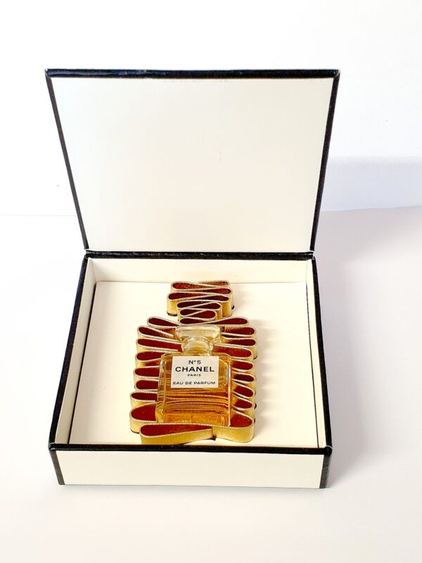 Miniature de parfum Numéro 5 de Chanel