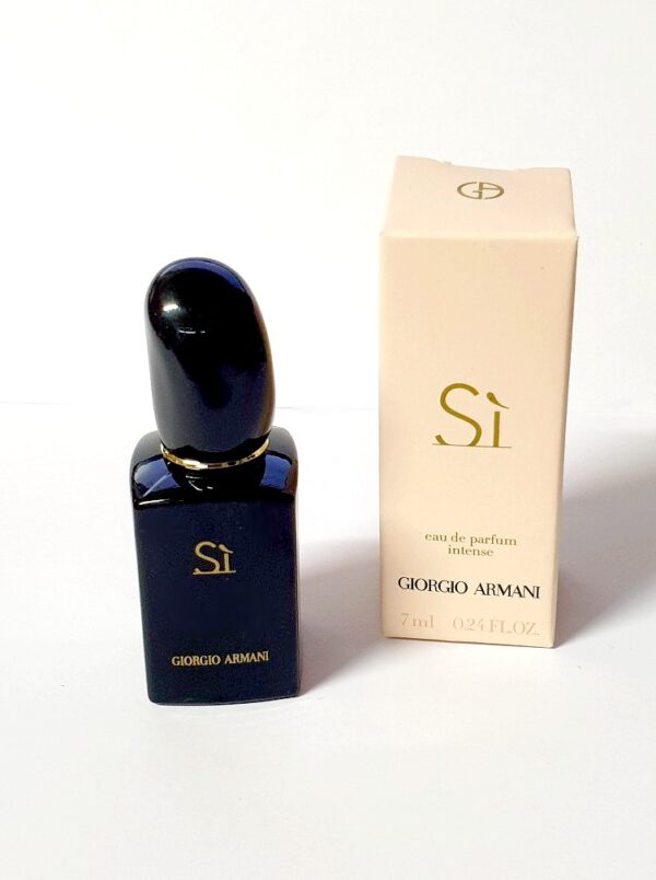 Miniature de parfum Si Eau intense Giorgio Armani