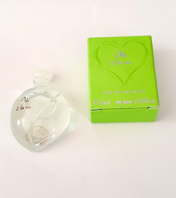 Miniature de parfum Ode à la vie Yves Rocher