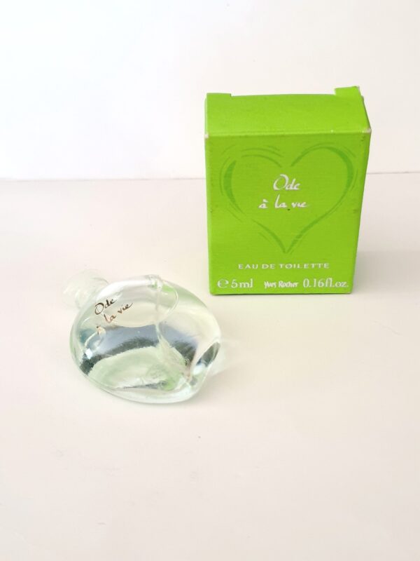Miniature de parfum Ode à la vie Yves Rocher