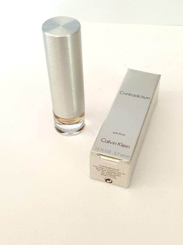 Miniature de parfum Contradiction de Calvin Klein